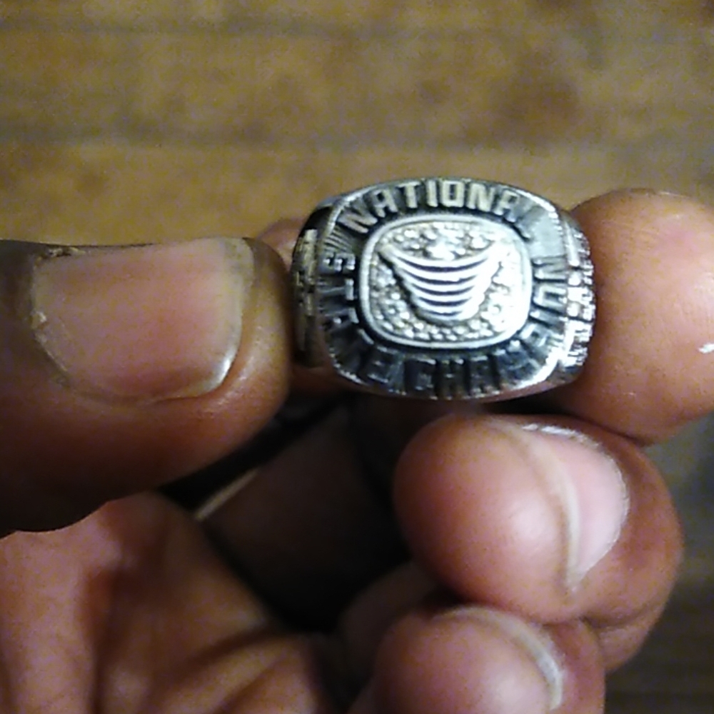 Dallas cowboys cheerleader state championship ring